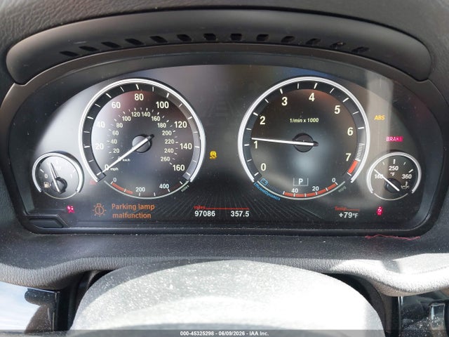 45325298 :رقم المزاد ، 5UXWX9C5XF0D44818 vin ، 2015 Bmw X3 Xdrive28i مزاد بيع