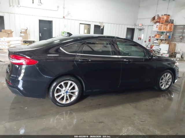 3FA6P0LU7LR264928 Ford Fusion Hybrid Se