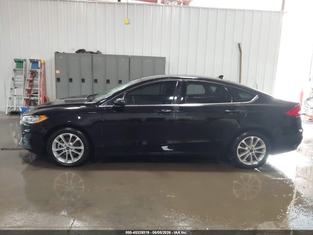 3FA6P0LU7LR264928 Ford Fusion Hybrid Se