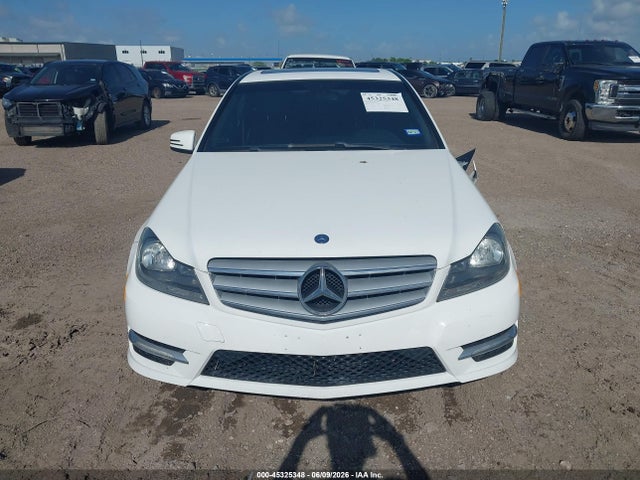 Продаж на аукціоні авто 2013 Mercedes-benz C 300 Sport 4matic, vin: WDDGF8AB9DR281556, номер лоту: 45325348