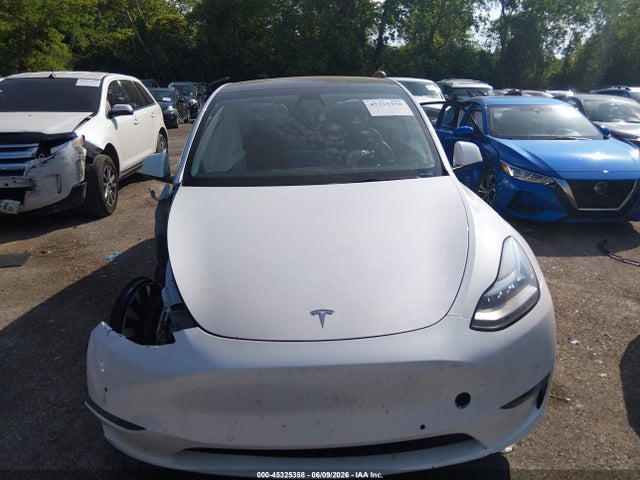 5YJYGDEE3MF196694 Tesla Model Y Long Range Dual Motor All-wheel Drive