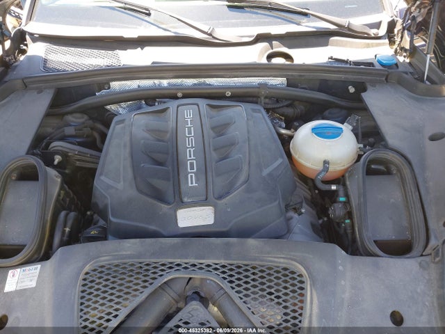 WP1AB2A58HLB18763 Porsche MACAN S