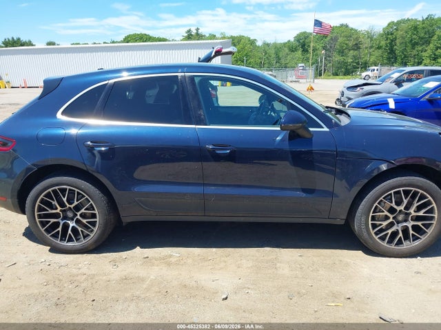 WP1AB2A58HLB18763 Porsche MACAN S