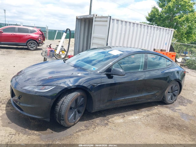 45325390 :رقم المزاد ، 5YJ3E1EB9SF906618 vin ، 2025 Tesla Model 3 Long Range All-wheel Drive مزاد بيع