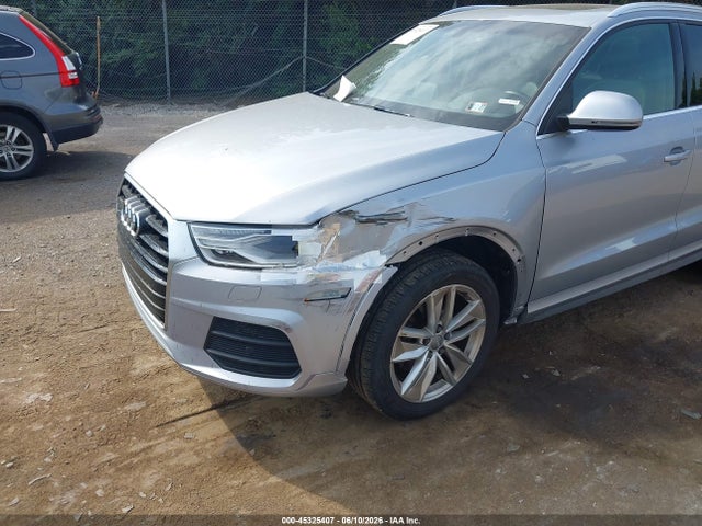 WA1EFCFS8GR011195 Audi Q3 2.0t Premium Plus