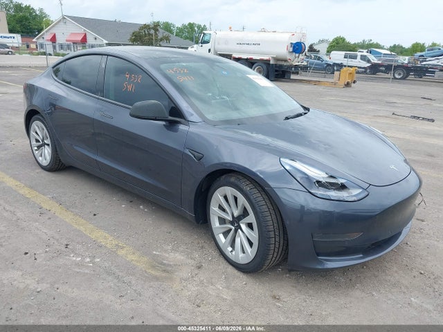 2022 5YJ3E1EA1NF355922 головне зображення