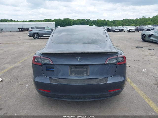 Tesla Model 3 Rear-wheel Drive 2022 5YJ3E1EA1NF355922 Image 16