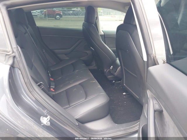 Tesla Model 3 Rear-wheel Drive 2022 5YJ3E1EA1NF355922 Image 8
