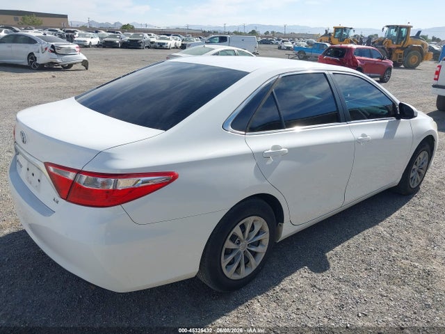 Toyota CAMRY LE 2015 4T1BF1FK8FU114069 Image 4
