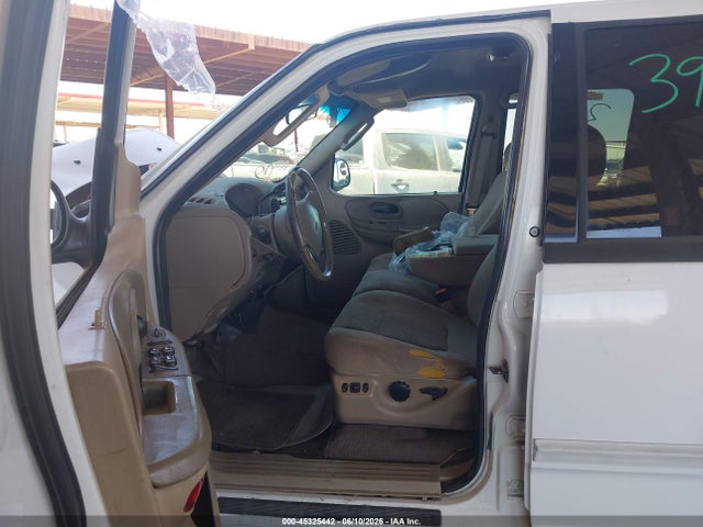 Продаж на аукціоні авто 2002 Ford F-150 Lariat/xlt, vin: 1FTRW07652KC88816, номер лоту: 45325442
