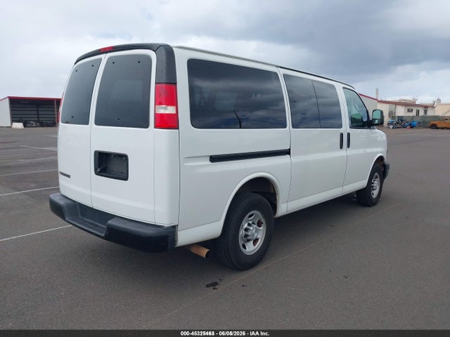 Chevrolet Express 2500 Ls 2018 1GAWGEFG0J1280451 Image 4