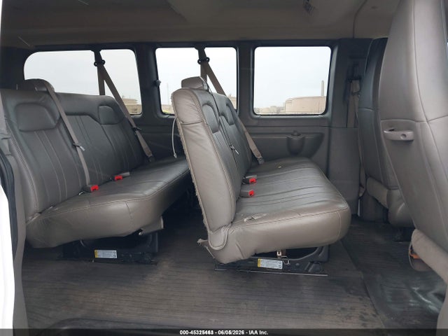 Chevrolet Express 2500 Ls 2018 1GAWGEFG0J1280451 Image 8