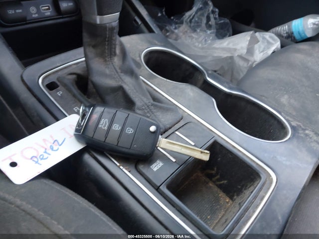 5XYPGDA58LG681762 KIA Sorento 3.3l Lx