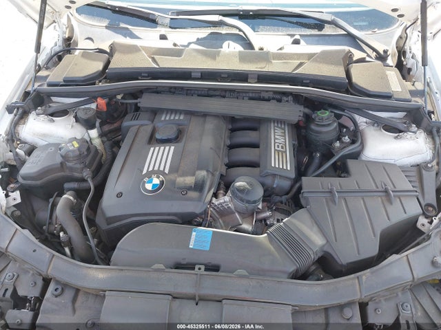 45325511 :رقم المزاد ، WBAKE5C58BE573357 vin ، 2011 Bmw 328i مزاد بيع