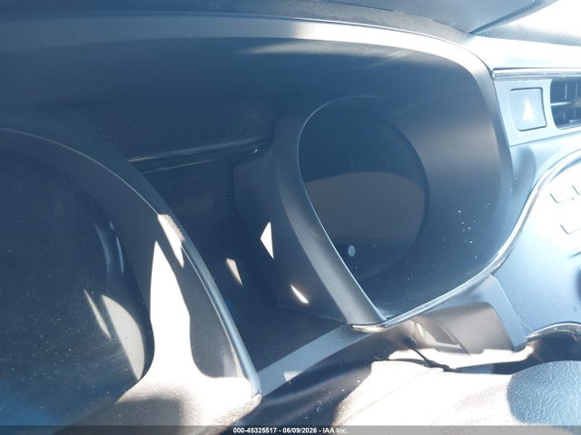 4T1BK1EB2JU266452 Toyota AVALON XLE
