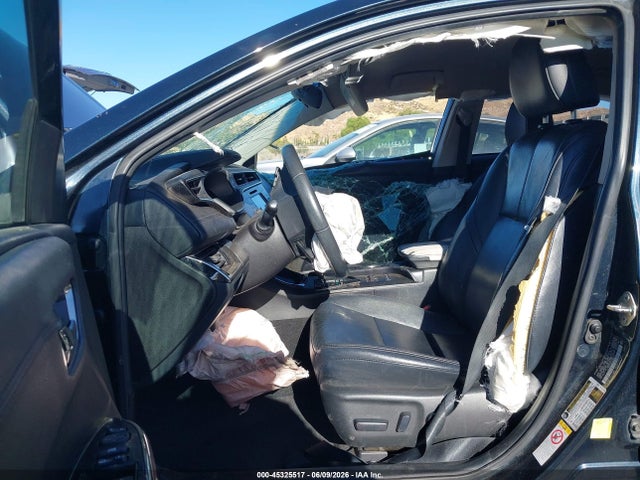 4T1BK1EB2JU266452 Toyota AVALON XLE