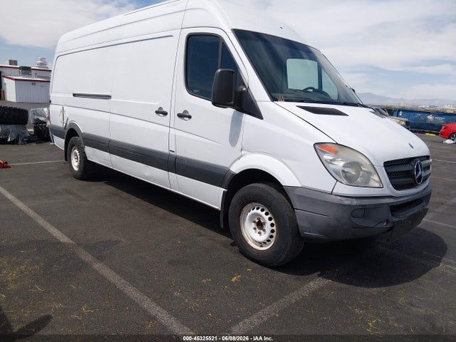 45325521 :رقم المزاد ، WD3PE8CB6C5716155 vin ، 2012 Mercedes-benz Sprinter 2500 High Roof مزاد بيع