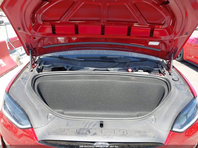 Tesla Model X Long Range 2025 7SAXCAE58SF462183 Image 10