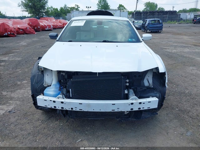 Chrysler 300 2018 2C3CCAGG6JH309101 Image 12