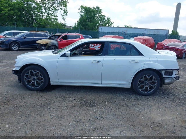 Chrysler 300 2018 2C3CCAGG6JH309101 Image 14