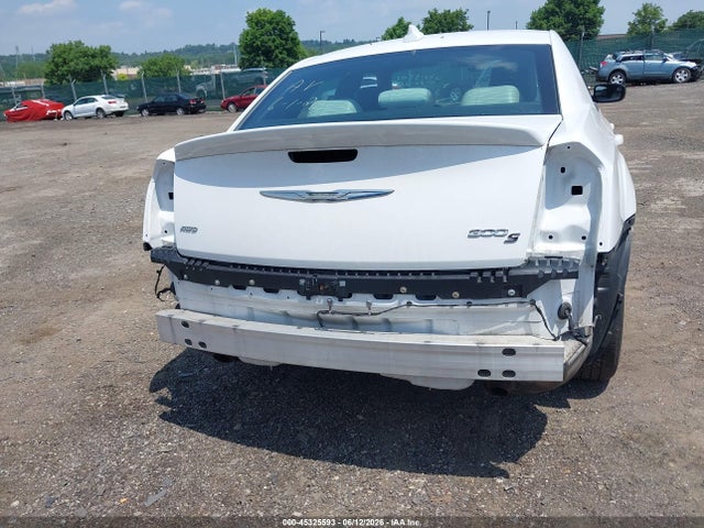 Chrysler 300 2018 2C3CCAGG6JH309101 Image 18