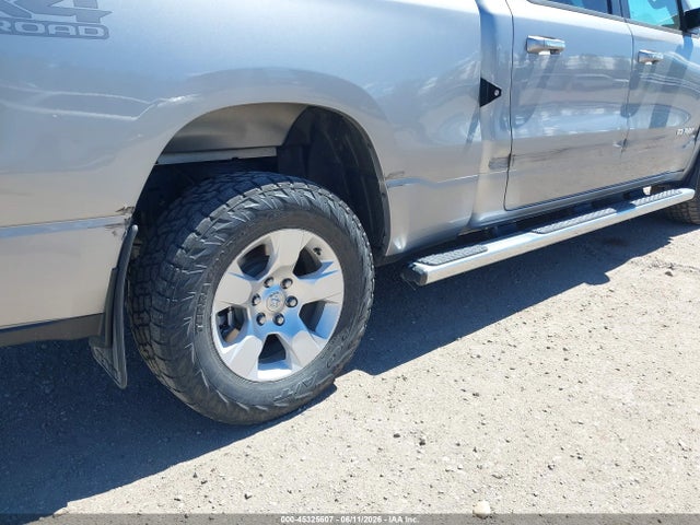 45325607 :رقم المزاد ، 1C6SRFMTXLN187459 vin ، 2020 Ram 1500 مزاد بيع