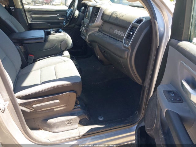 45325607 :رقم المزاد ، 1C6SRFMTXLN187459 vin ، 2020 Ram 1500 مزاد بيع
