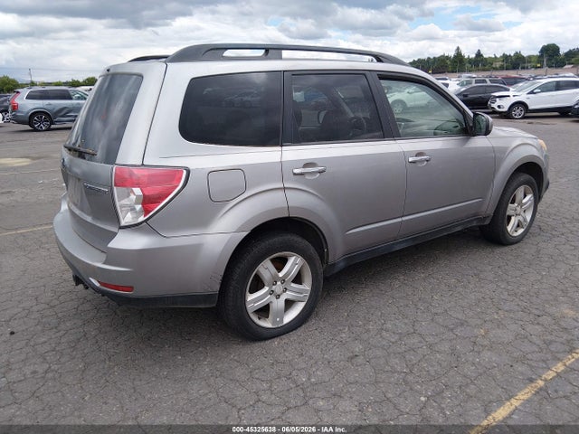 45325638 :رقم المزاد ، JF2SH63649H777639 vin ، 2009 Subaru Forester 2.5x مزاد بيع