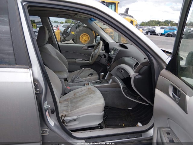 45325638 :رقم المزاد ، JF2SH63649H777639 vin ، 2009 Subaru Forester 2.5x مزاد بيع