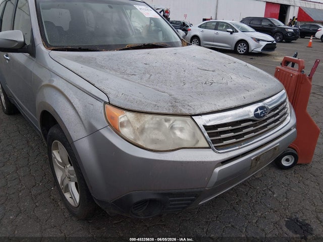 45325638 :رقم المزاد ، JF2SH63649H777639 vin ، 2009 Subaru Forester 2.5x مزاد بيع