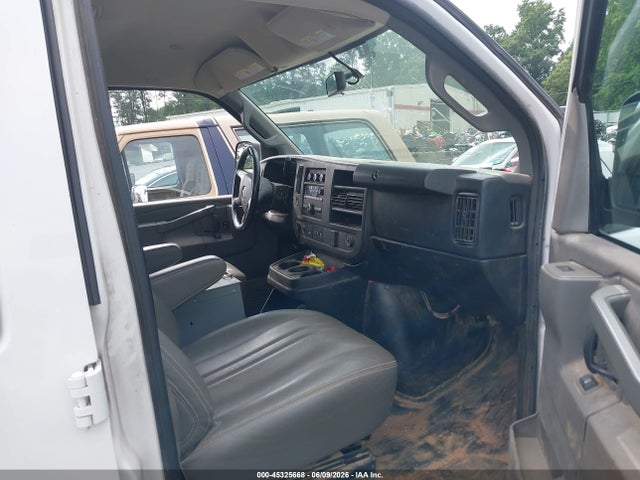 2016 Gmc Savana 2500 Work Van მანქანა იყიდება აუქციონზე, vin: 1GTW7AFF3G1180943, აუქციონის ნომერი: 45325668