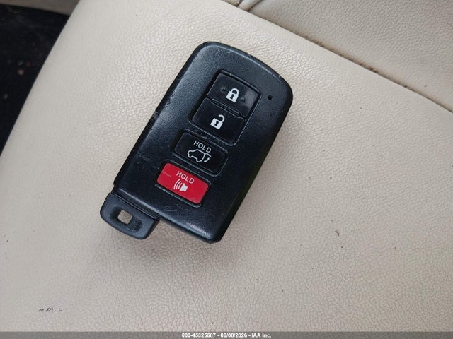5TDJZRFH5JS813196 Toyota Highlander Xle