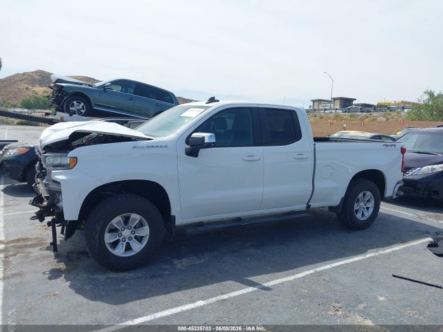 1GCRYDEK2KZ247570 Chevrolet Silverado 1500 Lt