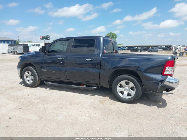 45325710 :رقم المزاد ، 1C6RREFG1LN385890 vin ، 2020 Ram 1500 Lone Star  4x2 5'7 Box مزاد بيع