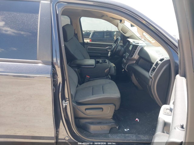 45325710 :رقم المزاد ، 1C6RREFG1LN385890 vin ، 2020 Ram 1500 Lone Star  4x2 5'7 Box مزاد بيع
