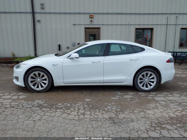 Tesla Model S 60/70/75/85 2016 5YJSA1E13GF159488 Image 14