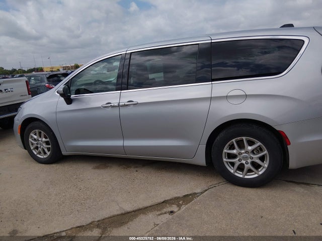 2023 Chrysler Pacifica Touring L მანქანა იყიდება აუქციონზე, vin: 2C4RC1BG9PR620490, აუქციონის ნომერი: 45325752