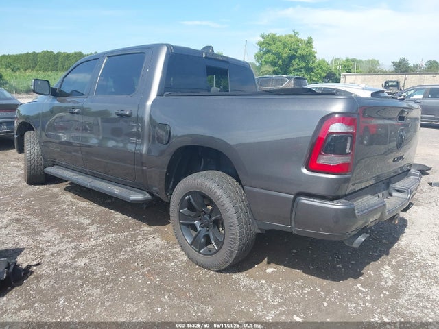 45325760 :رقم المزاد ، 1C6SRFFT5MN585547 vin ، 2021 Ram 1500 Big Horn  4x4 5'7 Box مزاد بيع