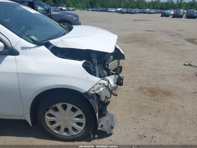 3N1CN7AP7HL807149 Nissan Versa 1.6 Sv