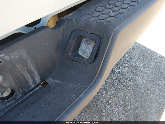 45325780 :رقم المزاد ، 1C6RR6FG9JS303599 vin ، 2018 Ram 1500 Tradesman  4x2 6'4 Box مزاد بيع