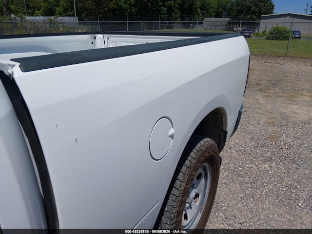 45325780 :رقم المزاد ، 1C6RR6FG9JS303599 vin ، 2018 Ram 1500 Tradesman  4x2 6'4 Box مزاد بيع