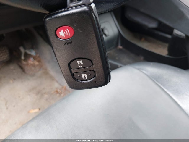 45325795 :رقم المزاد ، JTDKN3DU4E0369475 vin ، 2014 Toyota Prius Five مزاد بيع