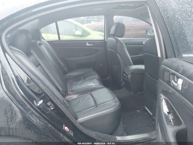 45325801 :رقم المزاد ، KMHGC4DD2DU235522 vin ، 2013 Hyundai Genesis 3.8 مزاد بيع