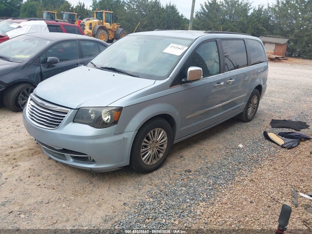 45325843 :رقم المزاد ، 2C4RC1CG2DR588766 vin ، 2013 Chrysler Town & Country Touring-l مزاد بيع