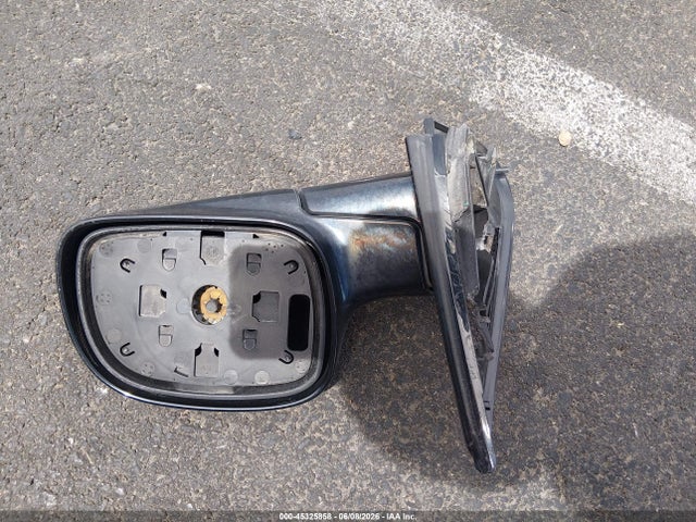 45325858 :رقم المزاد ، 1C4GP45R35B282560 vin ، 2005 Chrysler Town & Country مزاد بيع