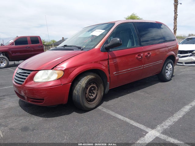 45325858 :رقم المزاد ، 1C4GP45R35B282560 vin ، 2005 Chrysler Town & Country مزاد بيع