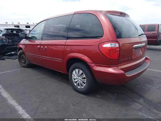 45325858 :رقم المزاد ، 1C4GP45R35B282560 vin ، 2005 Chrysler Town & Country مزاد بيع