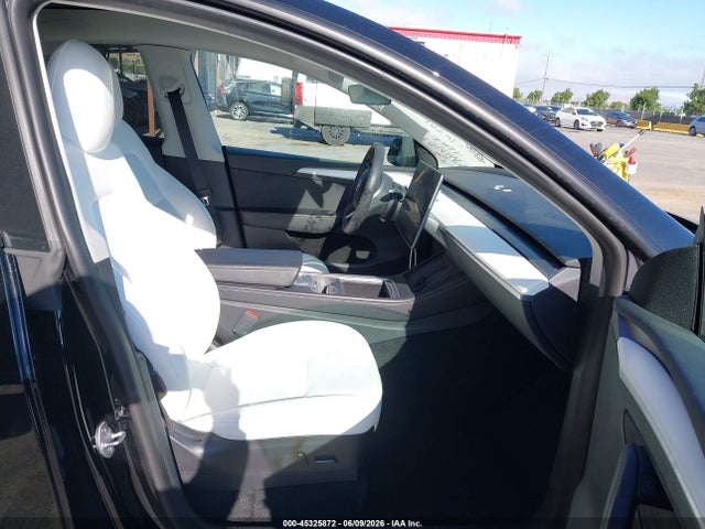 Aukcja sprzedaży 2022 Tesla Model Y Long Range Dual Motor All-wheel Drive, vin: 7SAYGDEE5NF536223, numer aukcji: 45325872