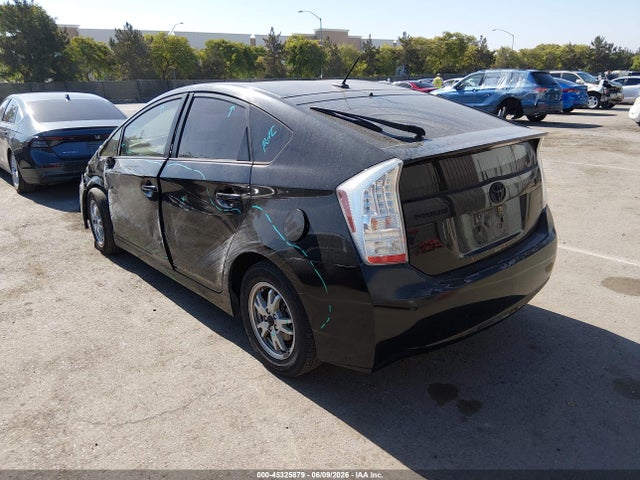 2011 Toyota Prius Three მანქანა იყიდება აუქციონზე, vin: JTDKN3DU6B1407021, აუქციონის ნომერი: 45325879