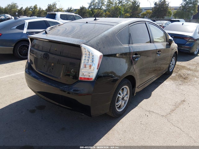 2011 Toyota Prius Three მანქანა იყიდება აუქციონზე, vin: JTDKN3DU6B1407021, აუქციონის ნომერი: 45325879